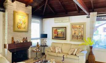 Imagem 7: Casa em condomínio fechado com vista parcial mar