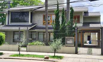 Imagem 1: Casa para venda com 300 metros quadrados com 4 quartos