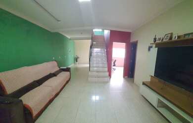 Imagem 3: Vendo no Jardim Roriz um excelente sobrado