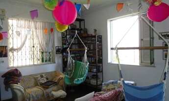 Imagem 7: Casa de 220 metros quadrados no bairro Santa Teresa com 5 quartos