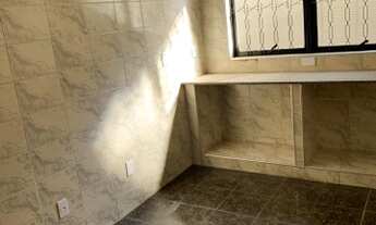 Imagem 3: Sobrado para venda possui 183 metros quadrados com 3 quartos em Parque São Quirino - Campi