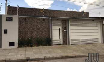 Imagem 5: Belíssima casa no Bairro Adriana Parque, com