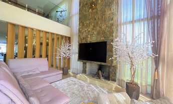 Imagem 4: Casa luxuosa e charmosa com 03 dormitórios, localizada em condomínio fechado