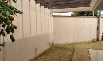 Imagem 6: Vendo casa de esquina com três quartos no Aureny 3 FINANCIA