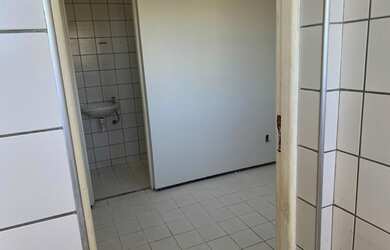 Imagem 6: Apartamento para venda possui 139 metros quadrados com 3 quartos em Papicu - Fortaleza - C