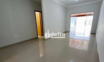 Imagem: Casa com 2 dormitórios à venda, 130 m²