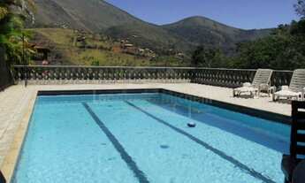 Imagem 2: Belissima casa para venda no coração de Itaipava com linda vista, em Condomínio