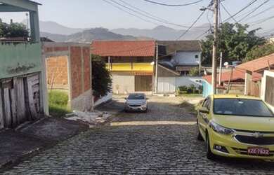 Imagem 4: Casa para venda possui 10 metros quadrados com 4 quartos em Campo Grande - Rio de Janeiro