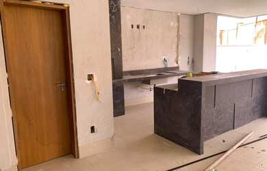 Imagem 3: Casa de condomínio térrea no Residencial Alphaville Flamboyant, com 4 Quartos