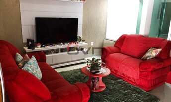 Imagem 3: Casa a venda com quatro garagens, três quartos com suíte Uberlândia MG