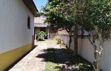 Imagem 2: PORTO ALEGRE - Casa Padrão - Vila Ipiranga