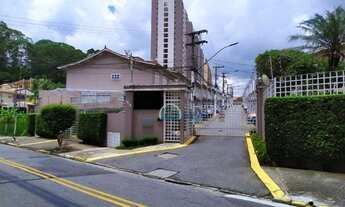 Imagem: Sobrado em condomínio fechado com 2 dormitórios