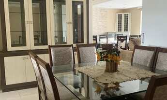 Imagem 1: Apartamento para venda tem 162 m2 com 3 quartos em Batel - Curitiba - PR