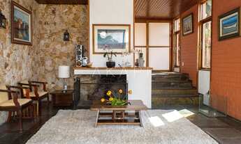 Imagem 7: Casa em localização privilegiada no bairro Iúcas