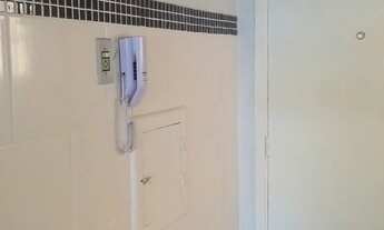 Imagem 3: Kitnet no centro para aluguel e venda tem 42m² quadrados com 1 quarto