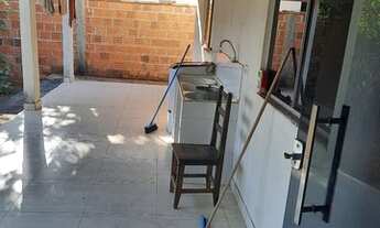 Imagem 2: Casa para venda possui 65 metros quadrados com 2 quartos em Coqueiro - Belém - PA