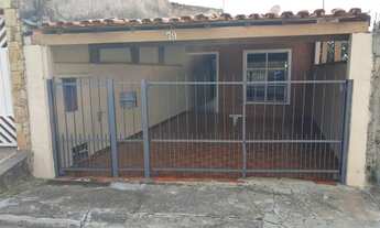 Imagem 1: Casa para Locação em Votorantim, Vila Garcia, 3 dormitórios, 1 suíte, 2 banheiros, 2 vagas