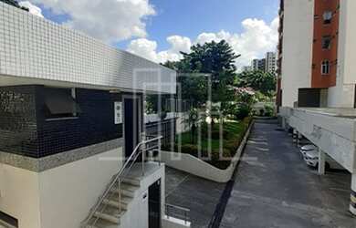 Imagem 6: Apartamento para aluguel com 108 metros quadrados com 3 quartos em Itaigara - Salvador - B