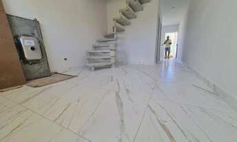 Imagem 3: Sobrado à venda 2 quartos, 1 banheiro e 1 vaga 68 m² por R$ 230.000