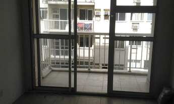 Imagem 2: Apartamento para venda tem 57 metros quadrados com 2 quartos em São Cristóvão - Rio de Jan