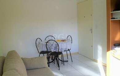 Imagem 4: Porto Alegre - Apartamento Padrão - Partenon