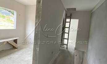 Imagem 7: Sobrado para Venda em Palhoça, São Sebastião, 3 dormitórios, 3 banheiros, 1 vaga