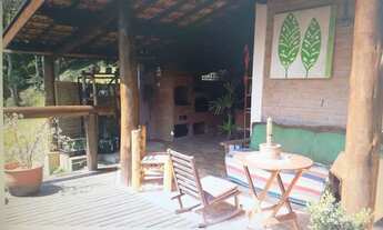 Imagem 4: Lindíssima casa de 250 m2 junto à uma natureza exuberante em Santo Antônio do Pinhal-SP