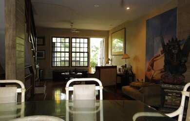 Imagem 2: Casa de condomínio para venda possui 220 metros quadrados com 3 quartos