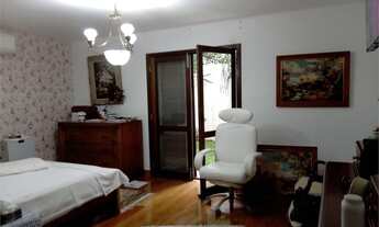 Imagem 7: Casa para venda possui 340 metros quadrados com 3 quartos em Cidade Jardim - Mairiporã - S