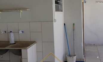 Imagem 7: Vendo ampla casa com piscina no bairro Boa Esperança