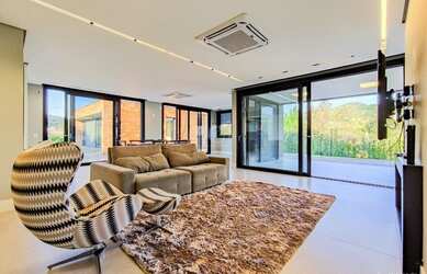 Imagem 5: Porto Alegre - Casa Padrão - Alphaville