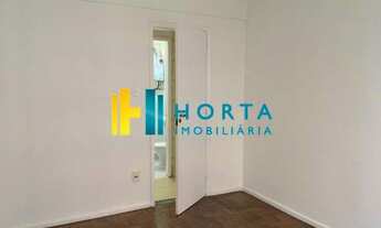 Imagem 7: Quarto e sala com dependência próximo ao Metrô Arcoverde!