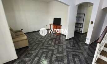 Imagem 2: SãO JOSé DOS CAMPOS - Casa Padrão - Jardim das Industrias