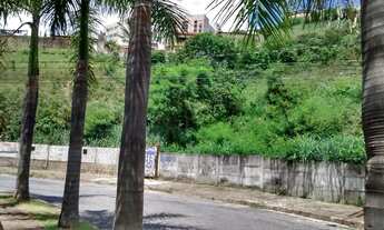 Imagem: Lote Terreno de 853m² em bairro Estoril