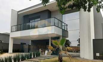 Imagem: Condomínio Alphaville 3 - Sobrado com 4