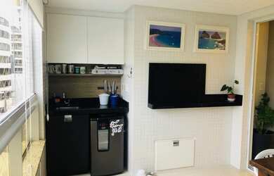 Imagem 6: Lindo Apartamento de Frente, face norte, 152 m2 priv, 3 suites e 3 vagas, sacada com chur