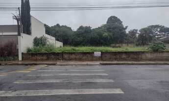 Imagem 2: Terreno com 427,68m² no Centro de Arapongas