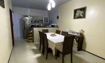 Imagem 5: Casa para venda com 190 metros quadrados com 3 quartos