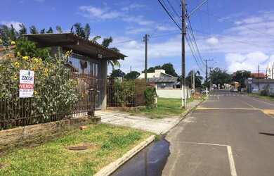 Imagem 4: Casa para Venda em Santa Rosa do Sul, Centro, 4 dormitórios, 1 suíte, 2 banheiros, 2 vagas