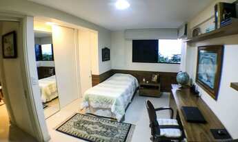 Imagem 2: Apartamento para venda possui 192 metros quadrados e 4 quartos em Pajuçara - Maceió - AL