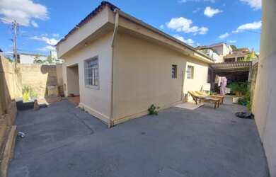 Imagem 5: Lote de 360 m² com 02 Barracões no Bairro Nossa Senhora de Fátima