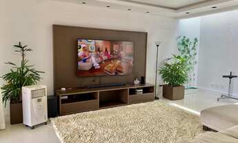 Imagem 2: Casa de condomínio para venda tem 454 metros quadrados com 4 quartos