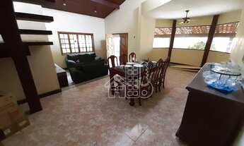 Imagem 5: Casa com 3 dormitórios à venda, 336 m² por R$ 840.000,00 - Itaipu - Niterói/RJ