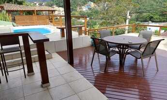 Imagem 3: Belíssima casa no melhor condomínio de Pendotiba, salão, 4 quartos, piscina, churrasqueira