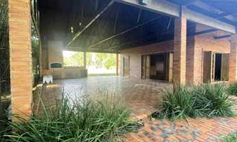 Imagem 3: Uma das poucas casas com vista eterna para barranca de Rio!!!