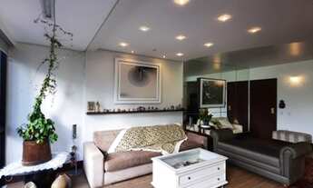 Imagem: Amplo apartamento na Avenida Rio Branco