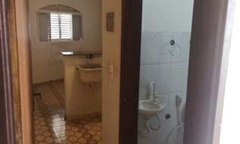 Imagem: Aluga-se kitinete próximo a faculdade anhanguera