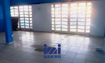 Imagem 3: Lojas com espaço de terreno em Praia de Leste