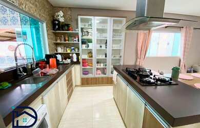 Imagem 6: Sobrado com piscina, em Bairro de Lourdes