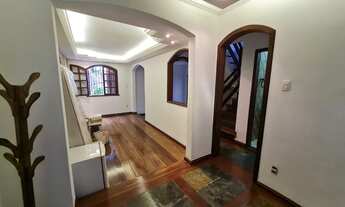 Imagem 2: Casa com 5 dormitórios à venda por R$ 990.000,00 - Alípio de Melo - Belo Horizonte/MG